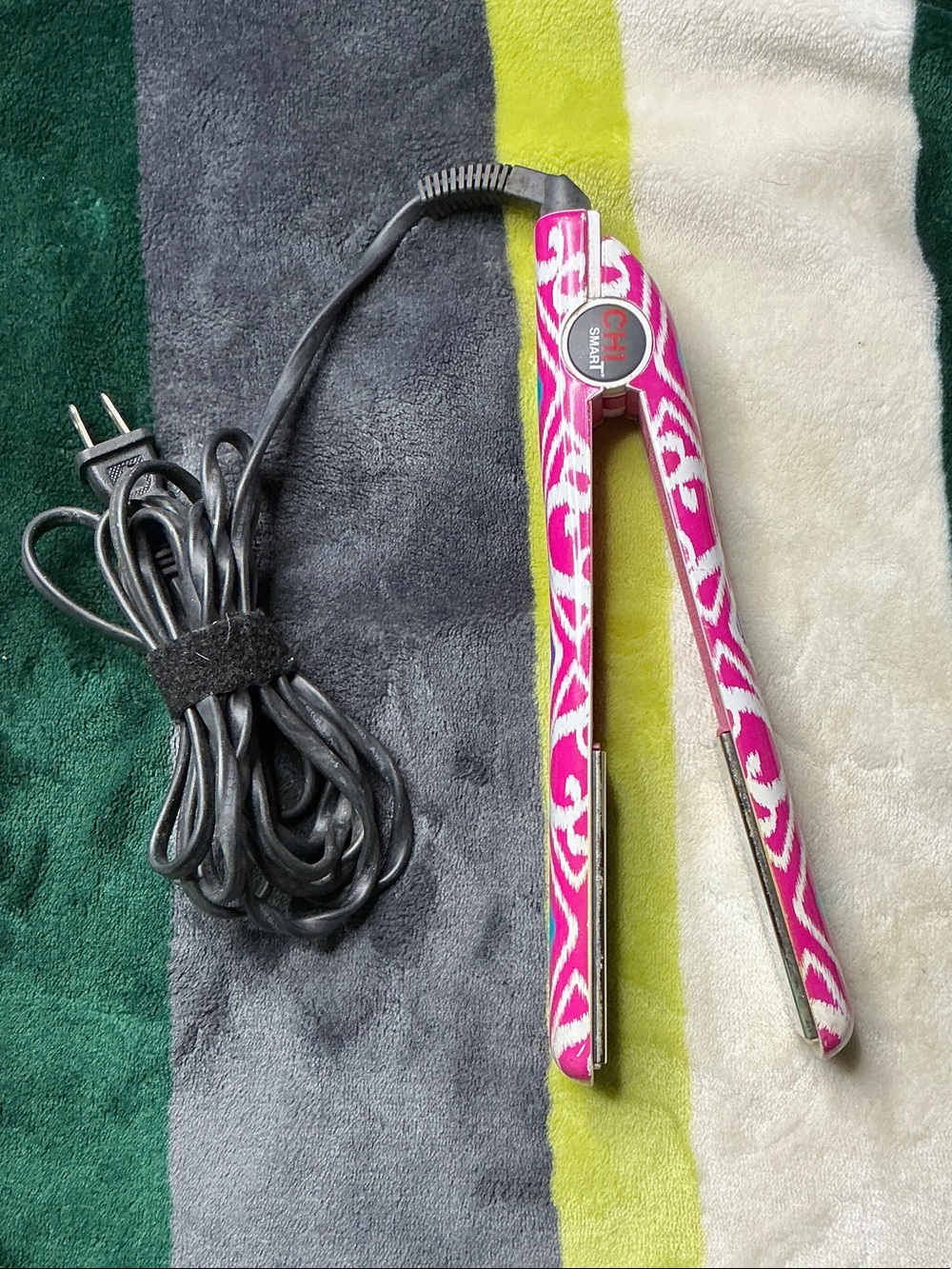 CHI Pink Patterned Mini Hair Straightener for Travel